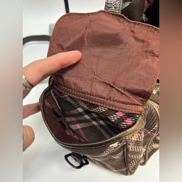 Burberry hand bag - Picture 12 of 12